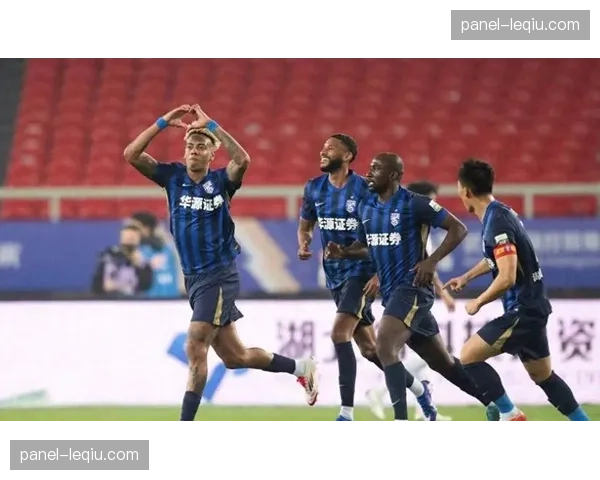 【2026年4月中超联赛·赛前·预测积分榜中游混战，本轮武汉三镇与河南队的对决或影响双方赛季走势